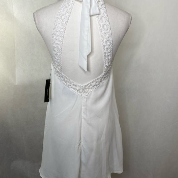 Lulu’s ladies high neck sleeveless backless mini dress white new with tags small - Picture 5 of 10